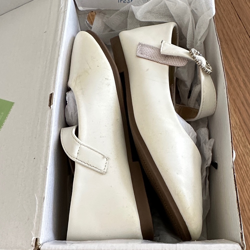 Girl’s Cream Pointed-Toe Ankle Strap Flats